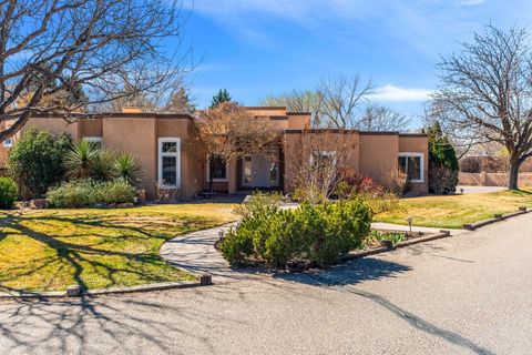 Photo of 214 Tornasol Lane NE, Albuquerque, NM 87113 (MLS # 1099575)