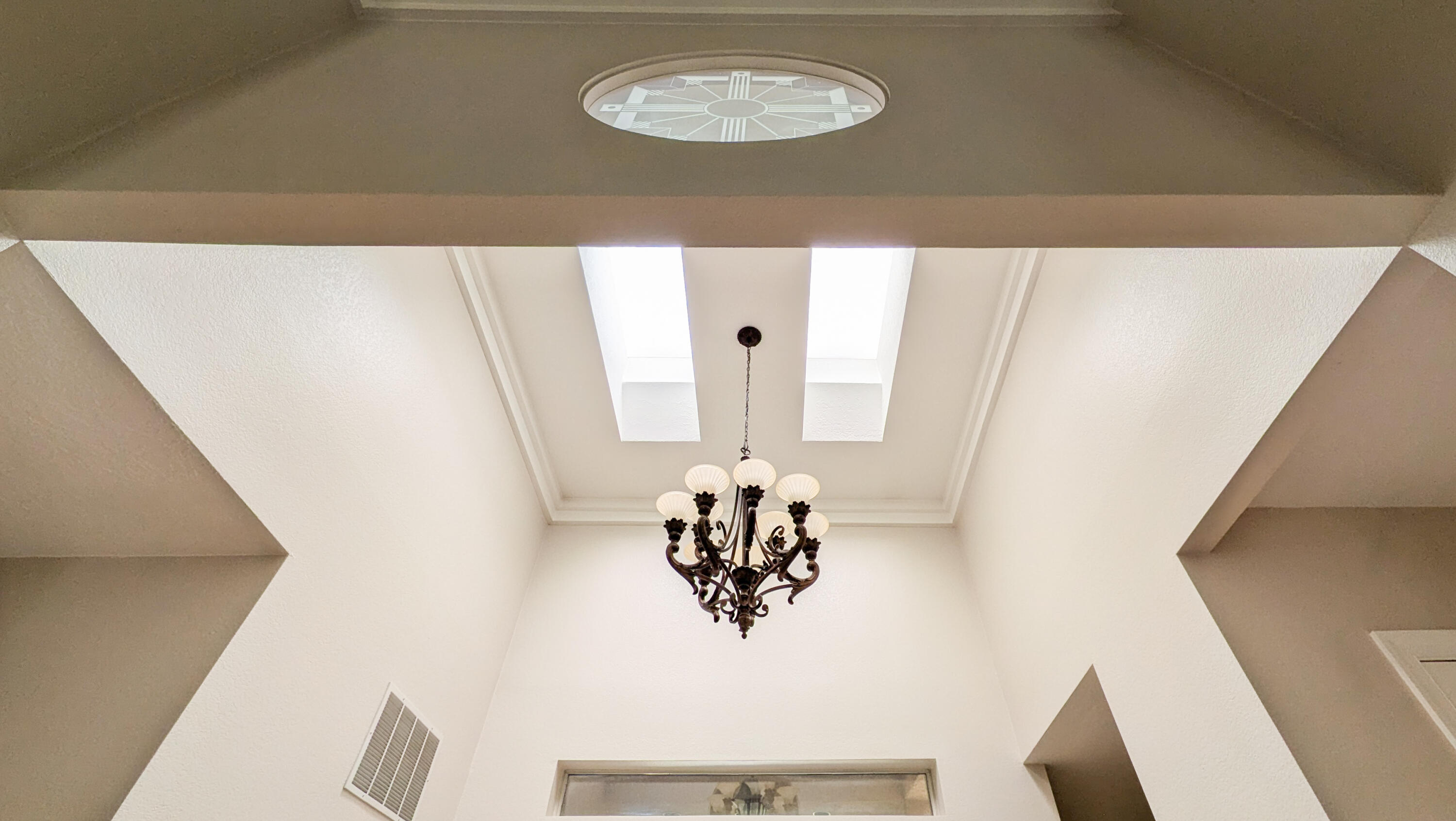 214 Tornasol Lane NE