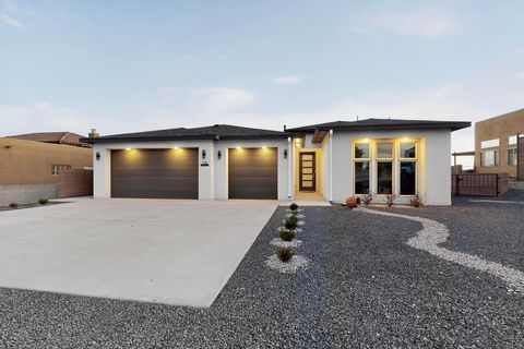 Photo of 720 10th Avenue SE, Rio Rancho, NM 87124 (MLS # 1101988)