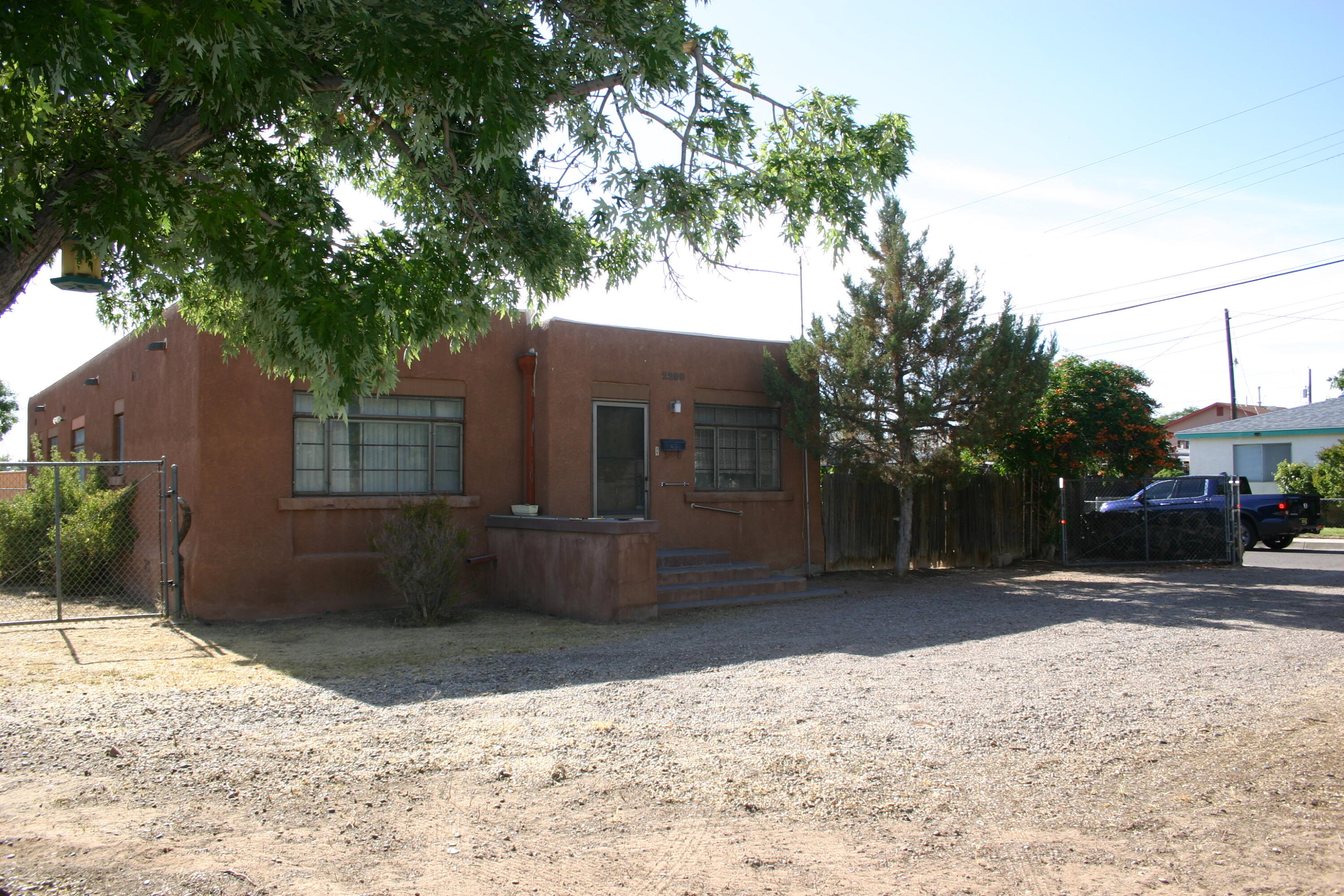 View Albuquerque, NM 87104 property