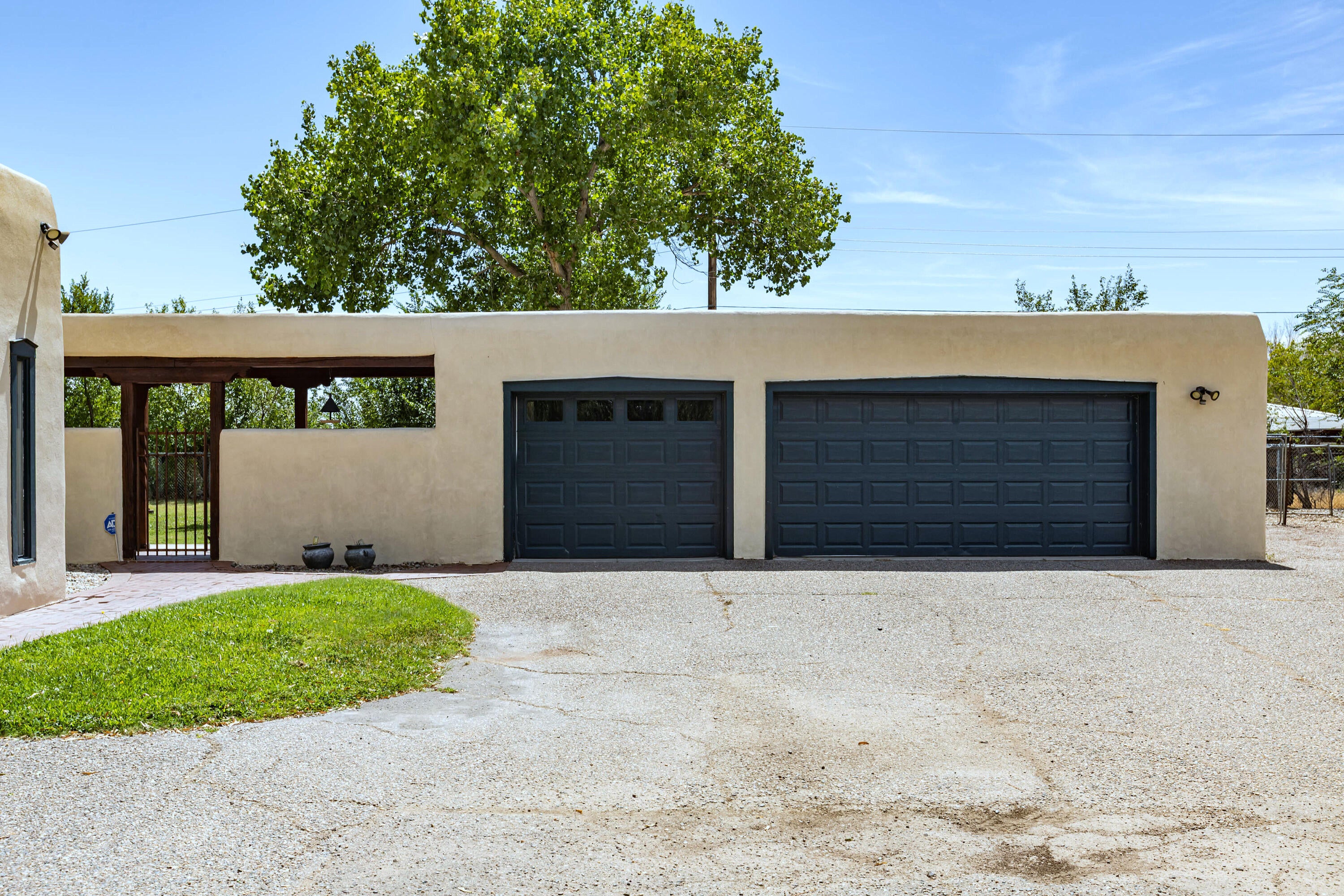 1718 Avenida Las Campanas NW