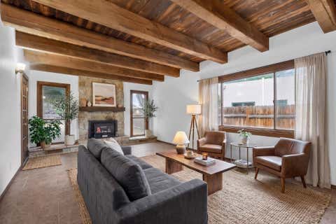 Photo of 3300 La Mancha Drive NW, Albuquerque, NM 87104 (MLS # 1106394)