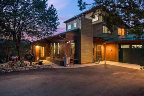 Photo of 1 ESCENA Drive, Tijeras, NM 87059 (MLS # 1089025)