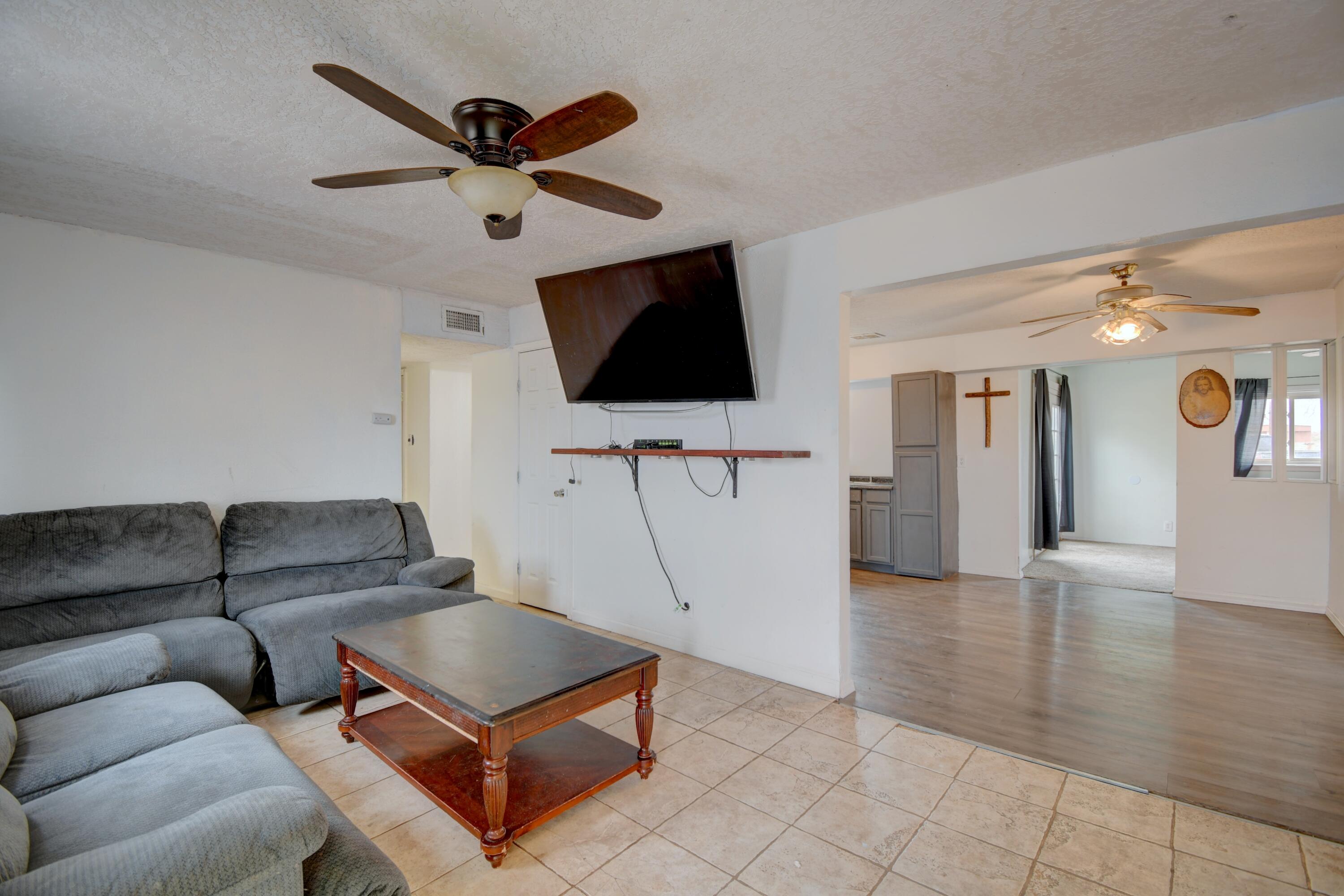 5128 Juan P Sanchez Road, Los Lunas, New Mexico image 3