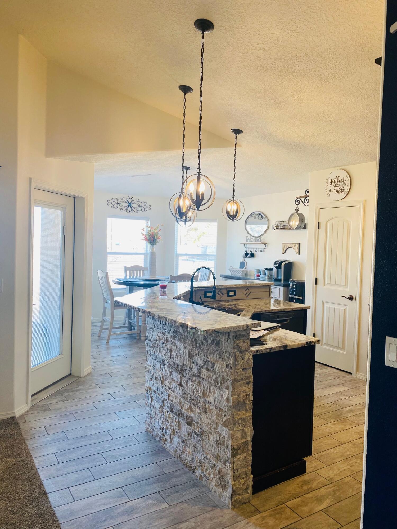 12 Guinea Lane, Belen, New Mexico image 4