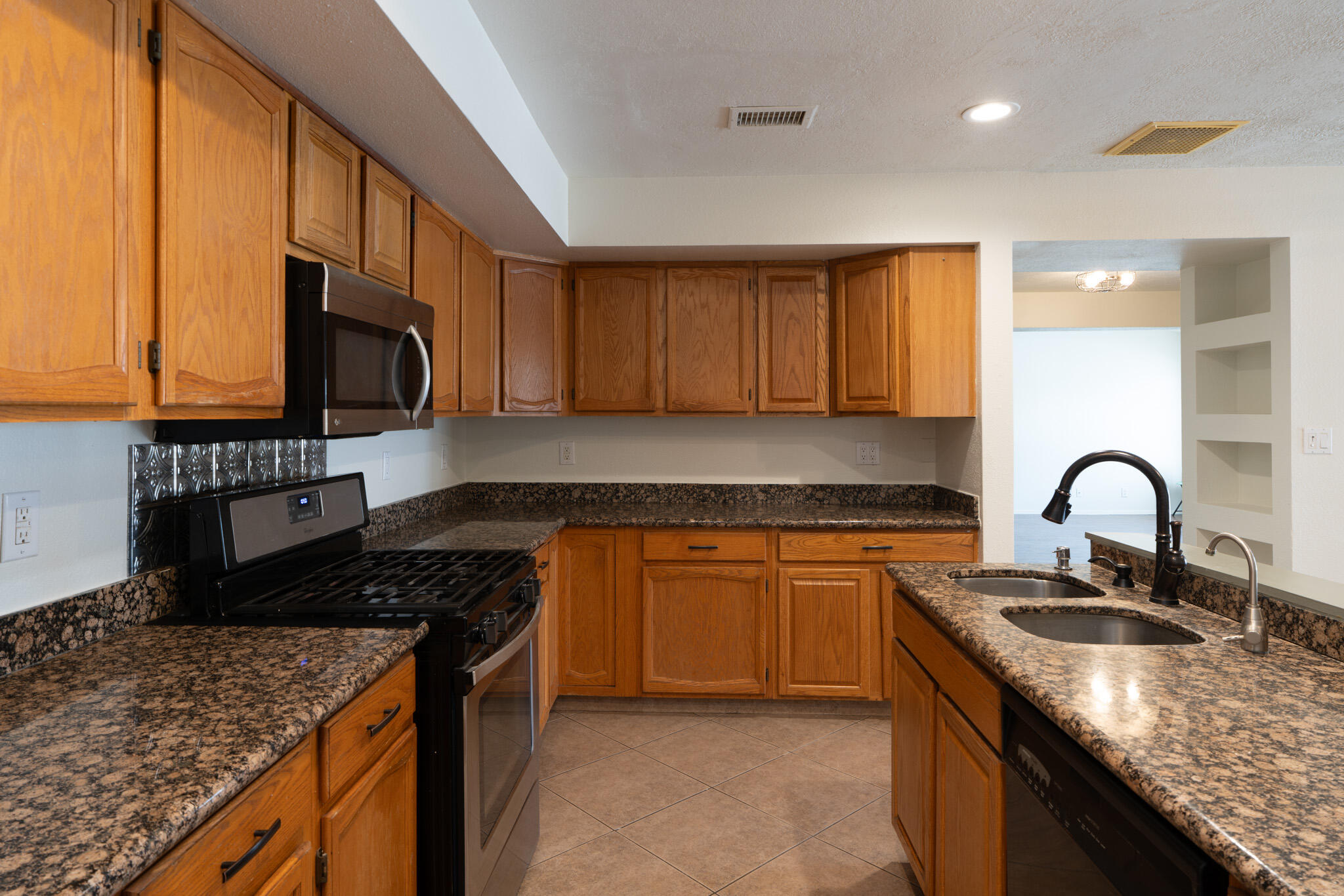 2028 Clearwater Loop, Rio Rancho, New Mexico image 13