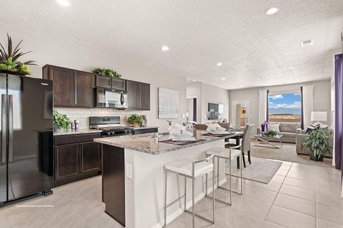 Photo of 10505 Tinaja Way SW, Albuquerque, NM 87121 (MLS # 1107934)