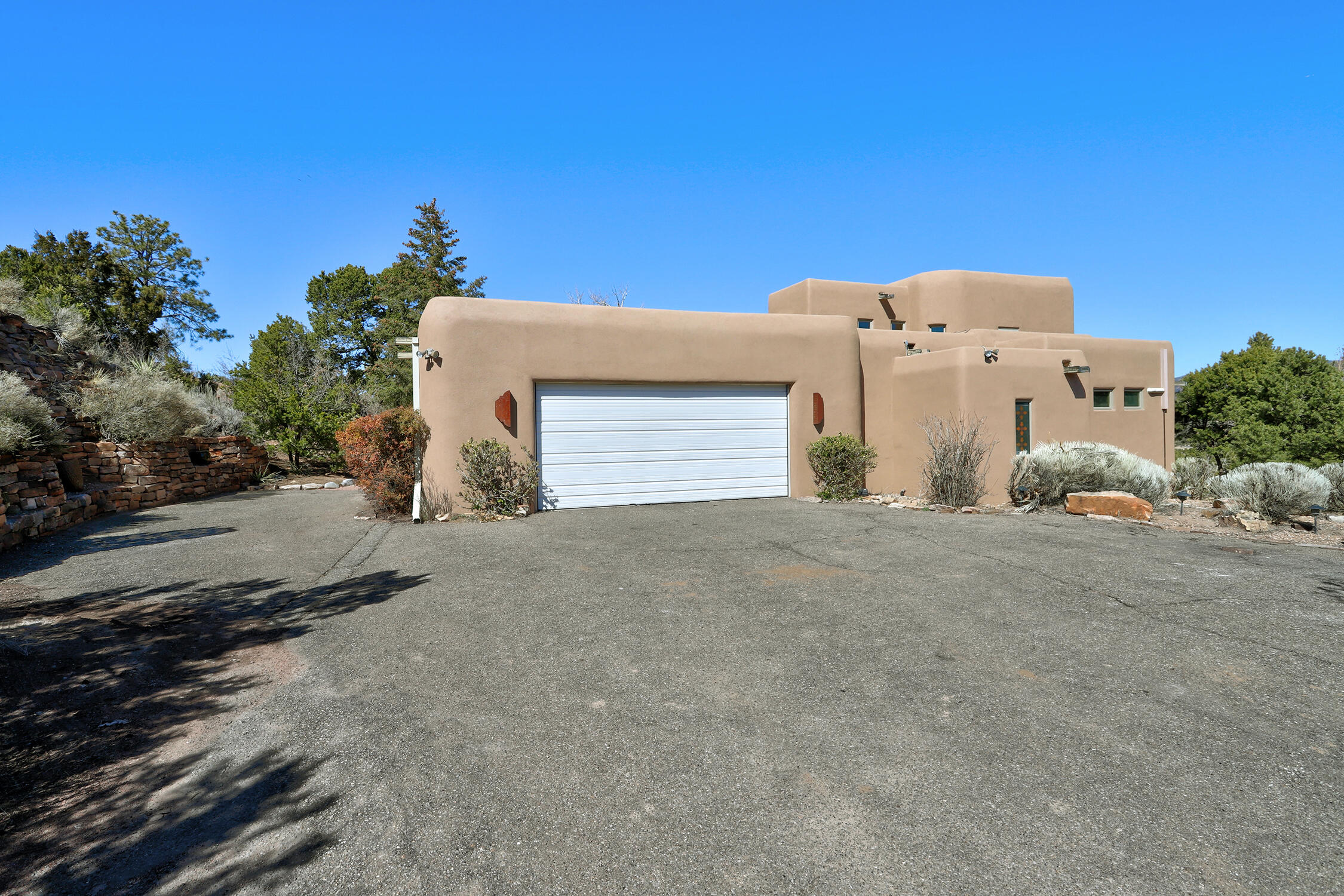 1230 Bishops Lodge Road Road, Santa Fe, New Mexico image 5