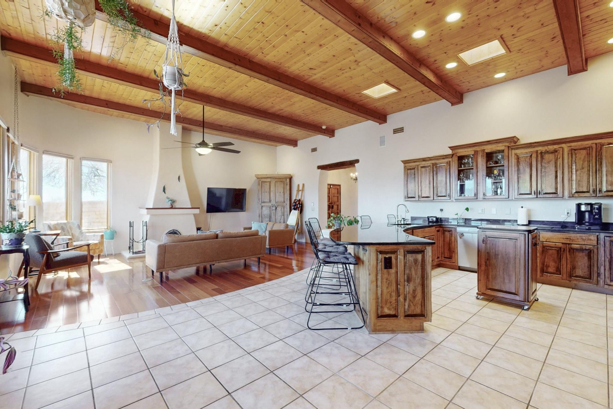 105 Calle Blanca, Corrales, New Mexico image 8