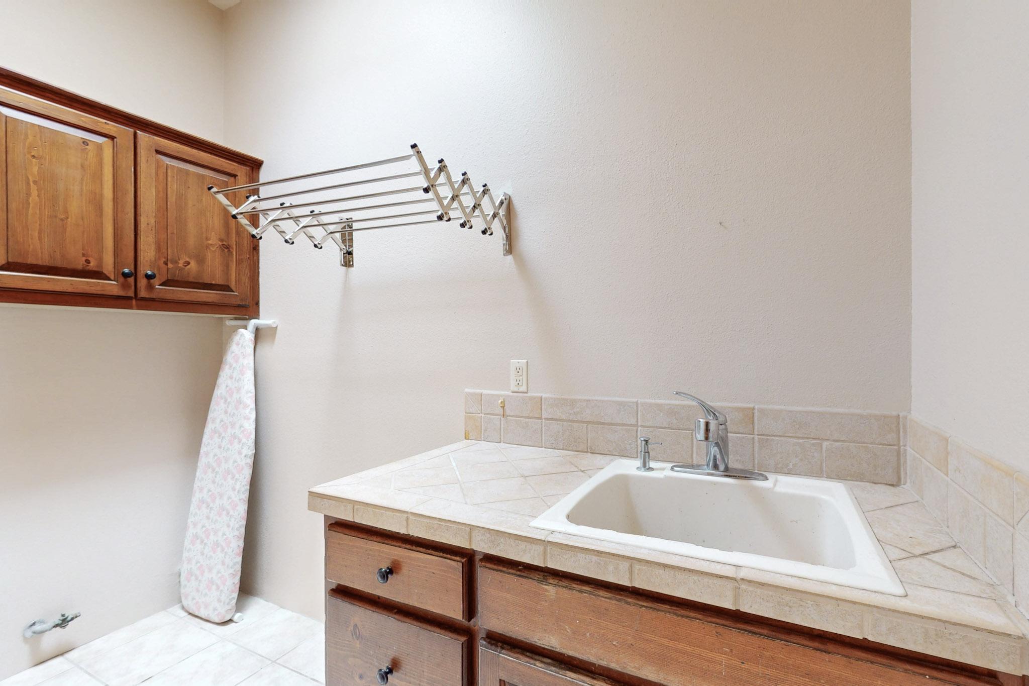 105 Calle Blanca, Corrales, New Mexico image 46