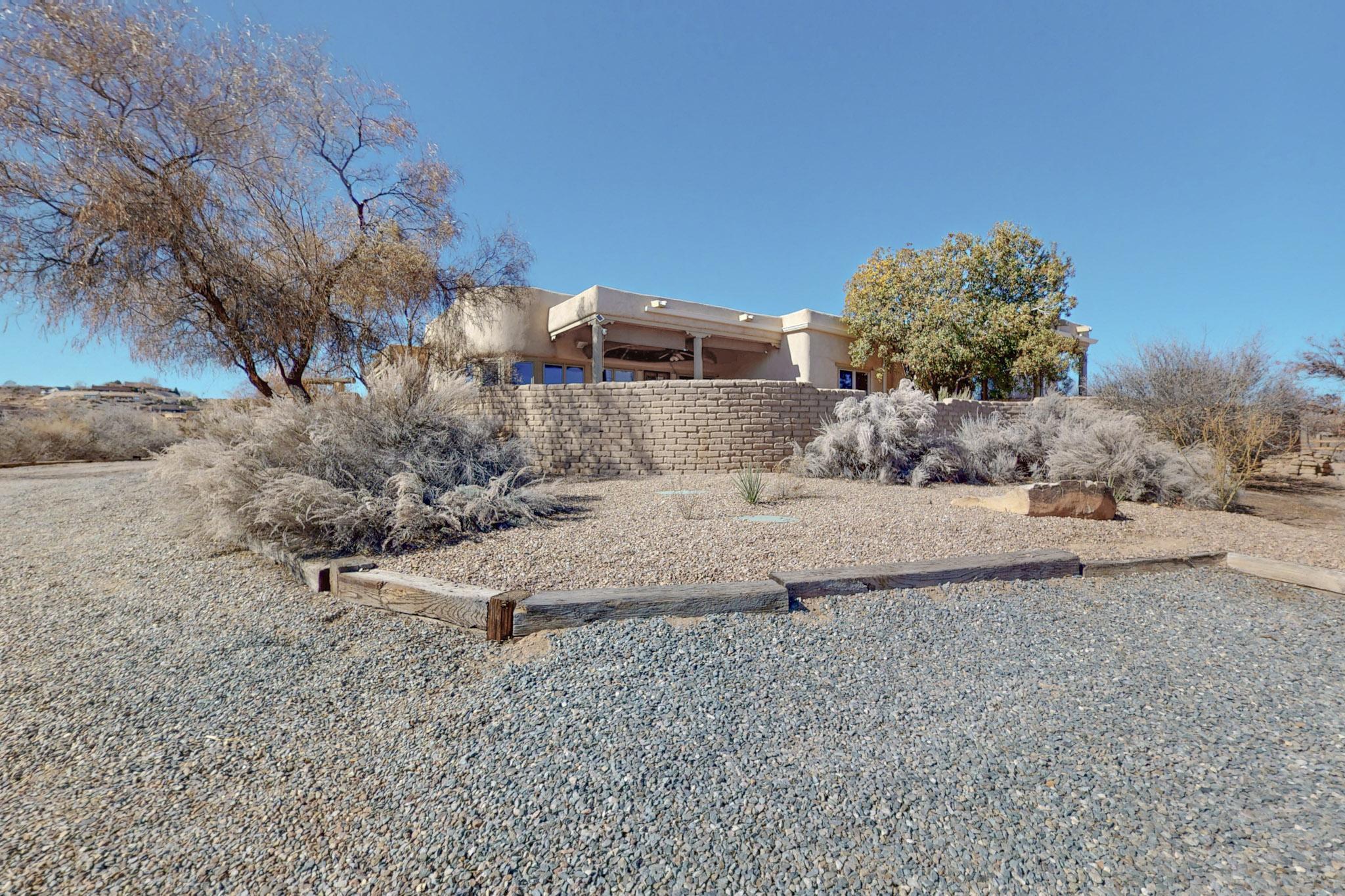 105 Calle Blanca, Corrales, New Mexico image 24