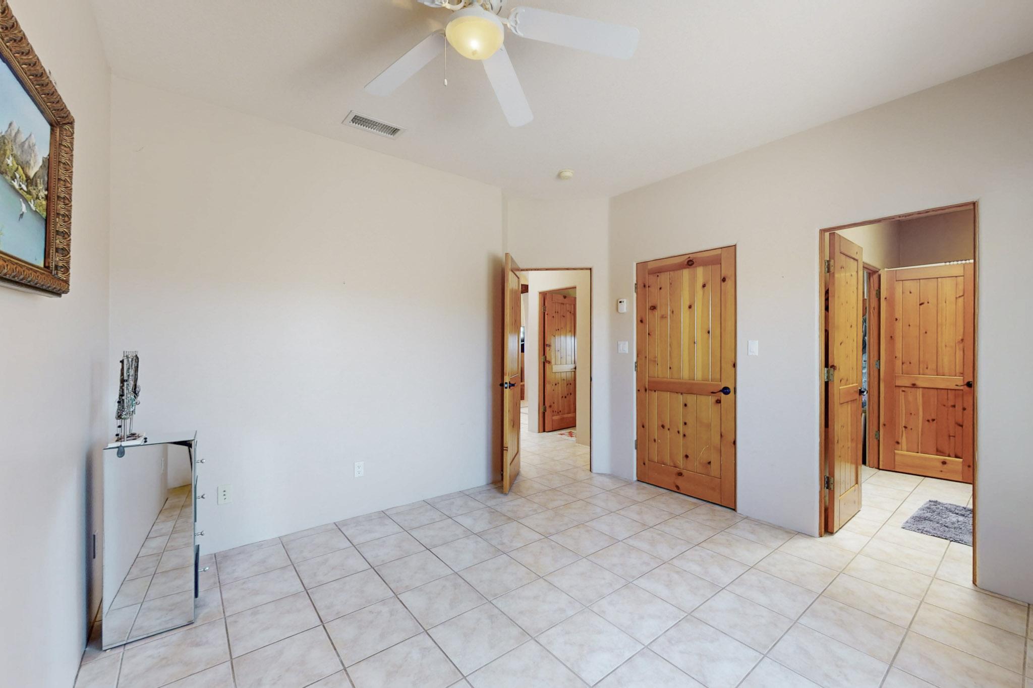 105 Calle Blanca, Corrales, New Mexico image 37