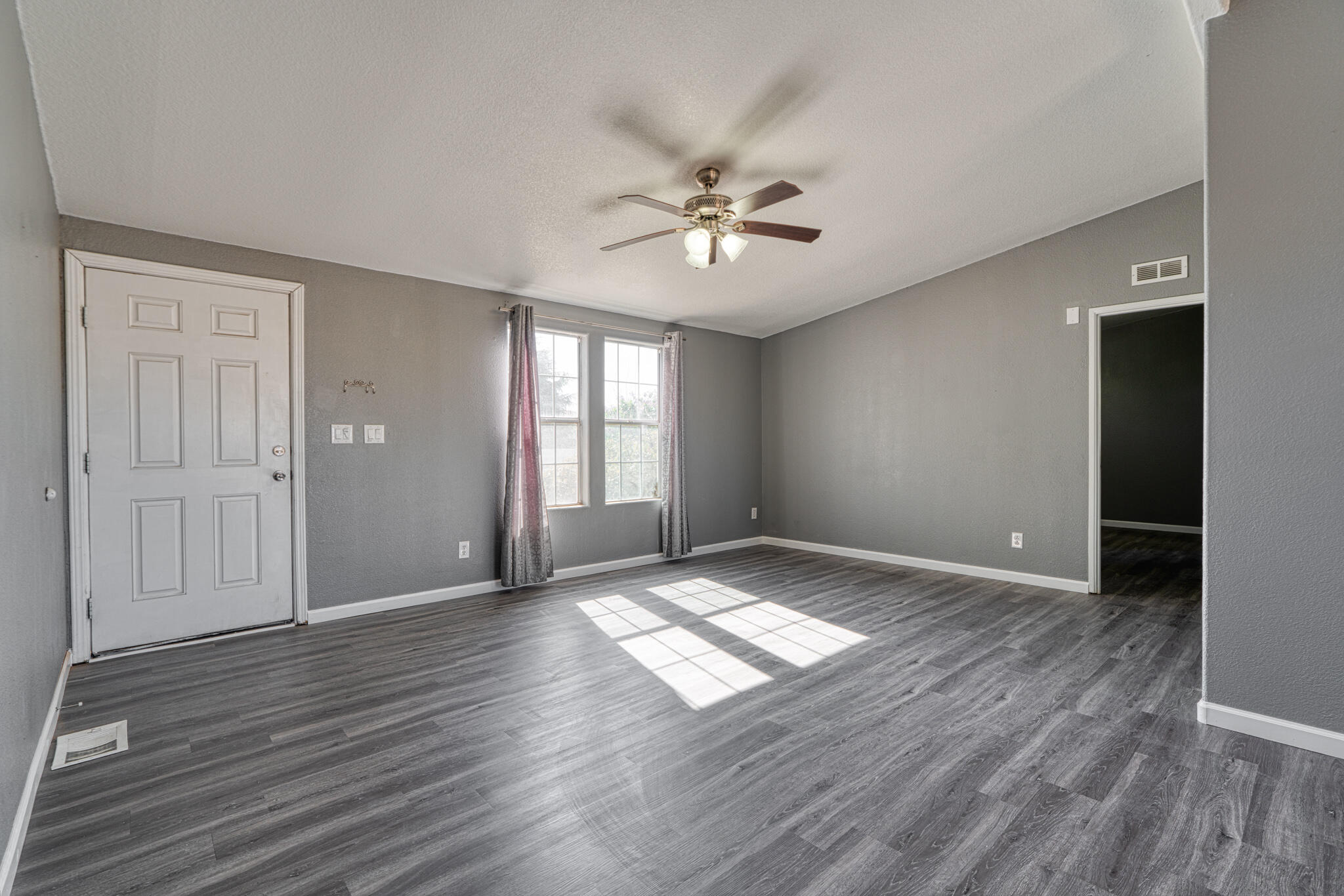 823 3rd Street, Rio Rancho, New Mexico image 7