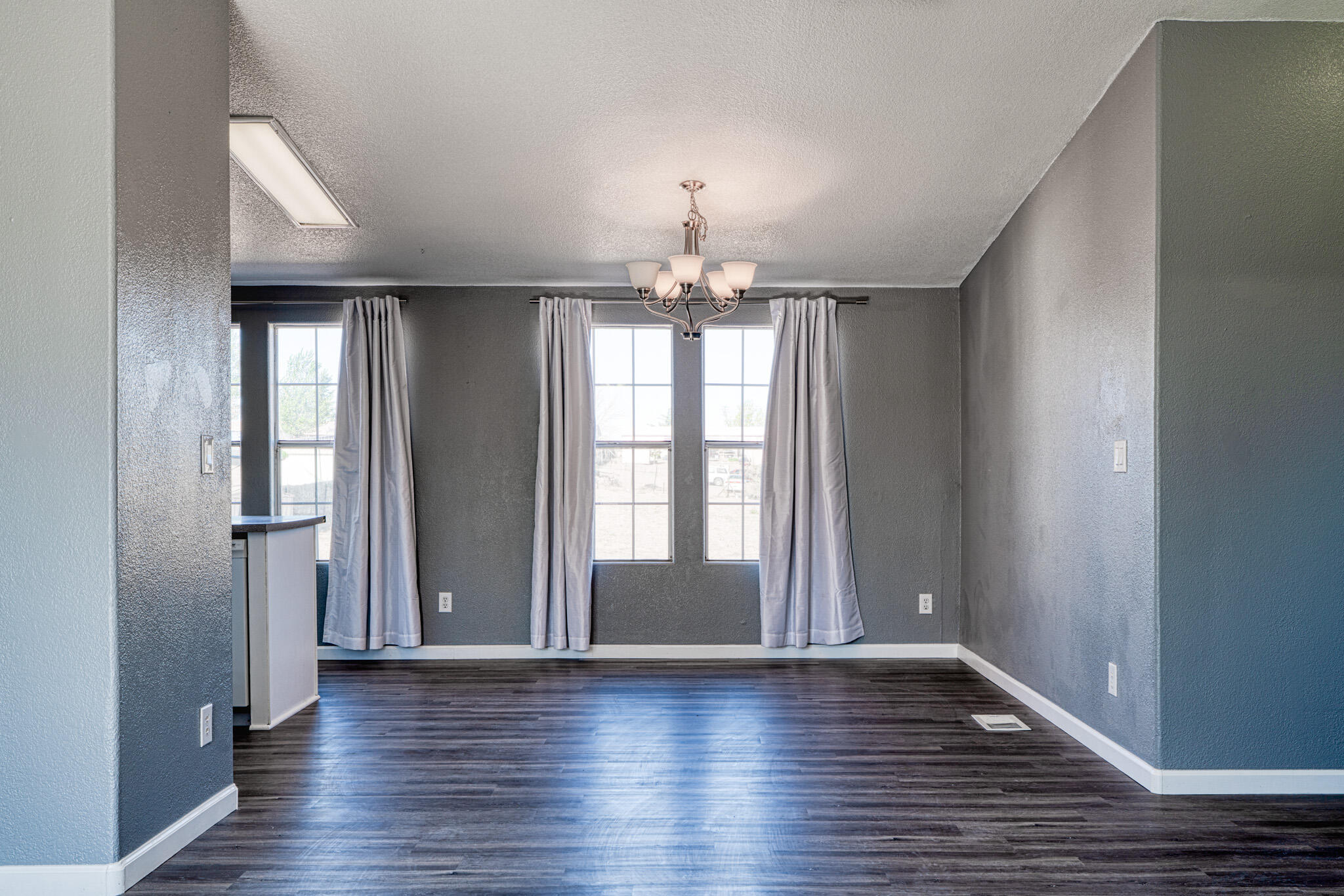 823 3rd Street, Rio Rancho, New Mexico image 9