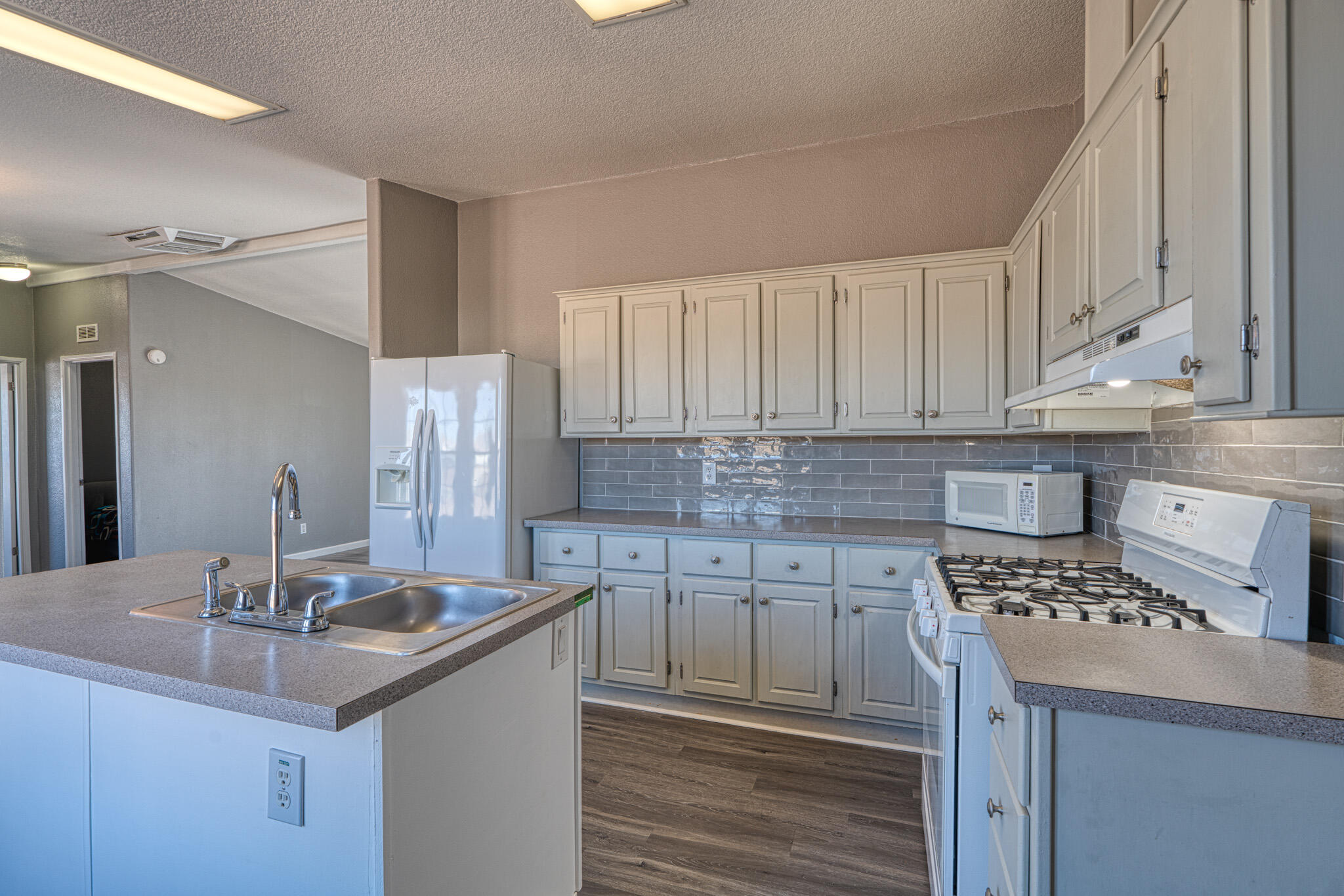 823 3rd Street, Rio Rancho, New Mexico image 13