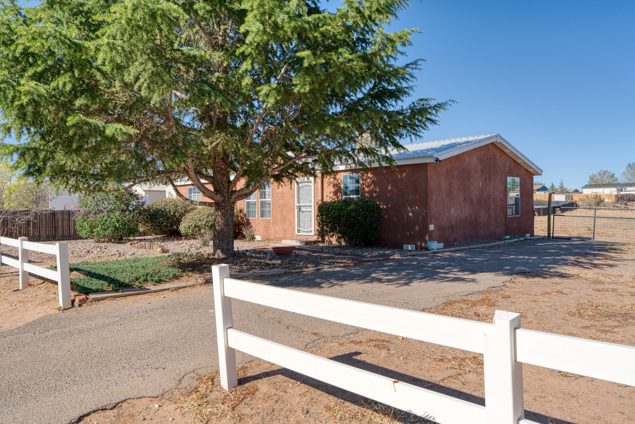 823 3rd Street, Rio Rancho, New Mexico image 3