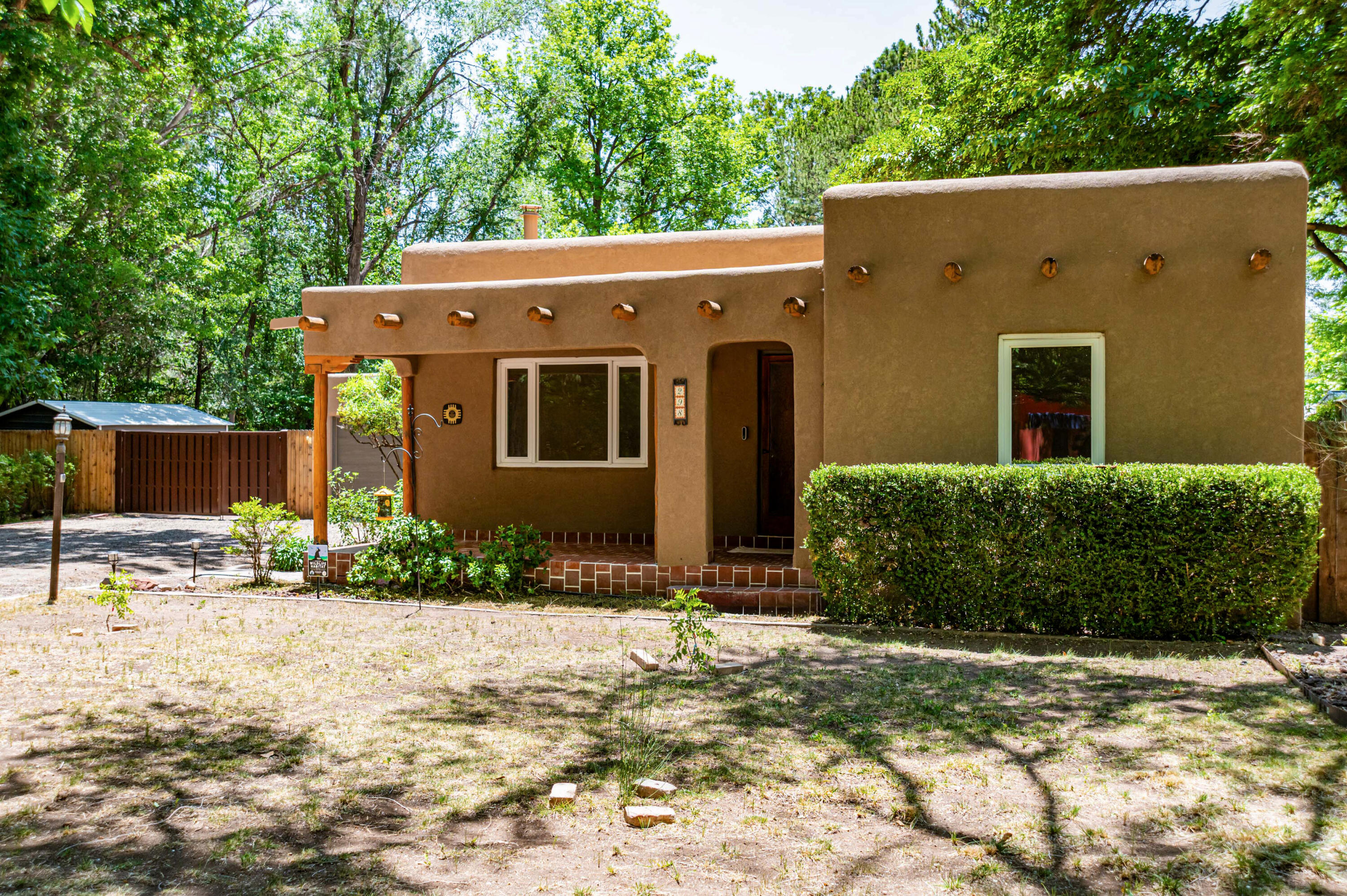 298 Placitas Road NW