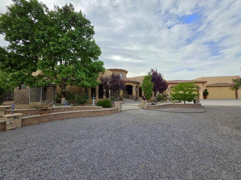 Homes For Sale - 2 Caliente De Sol<br/> Corrales, NM 87048
