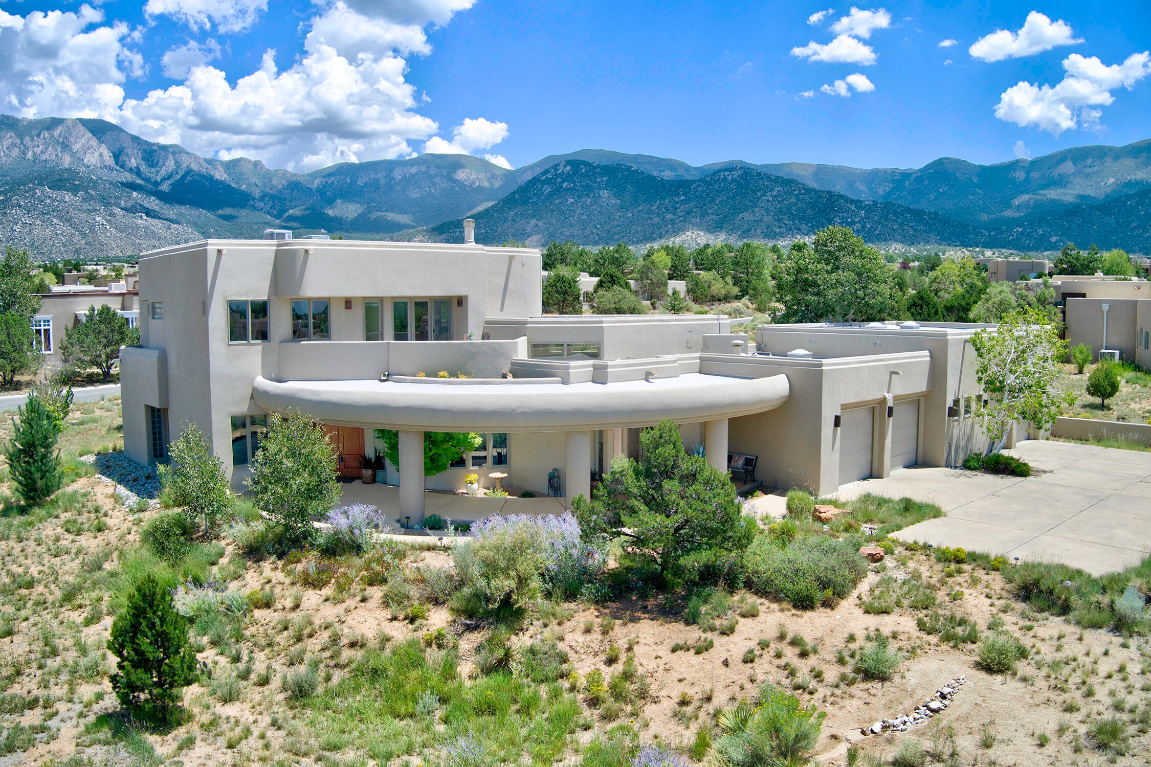 13407 Desert Zinnia Court NE