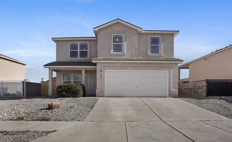 Photo of 404 Crestview Drive SW, Albuquerque, NM 87105 (MLS # 1096403)