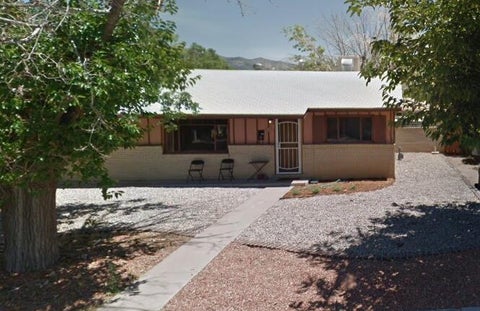 Homes For Sale - 422 Glorieta Street<br/> Albuquerque, NM 87123