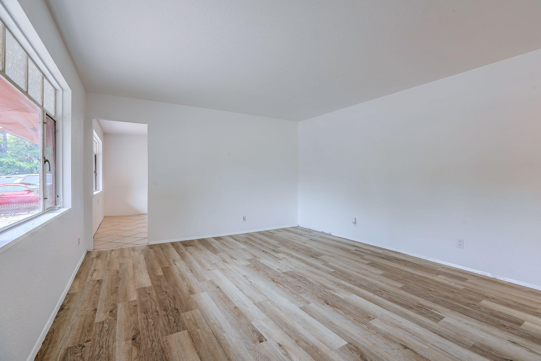 422 Glorieta Street NE