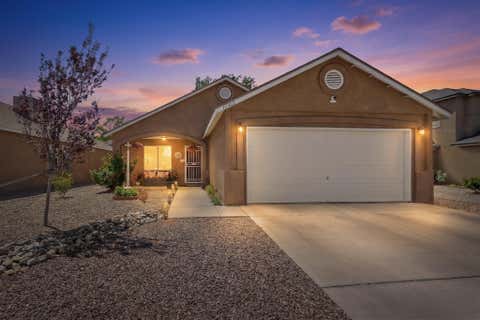 Homes For Sale - 10905 Desert Dreamer Street<br/> Bernalillo County, Albuquerque, NM 87114