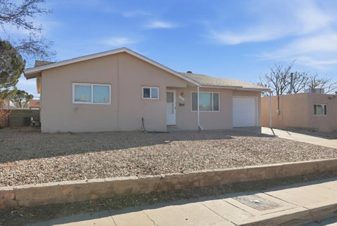 Homes For Sale - 9620 Aspen Avenue<br/> Albuquerque, NM 87112