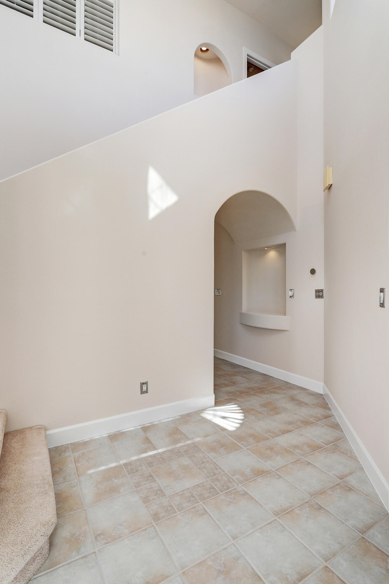 6421 Dorado Beach NE