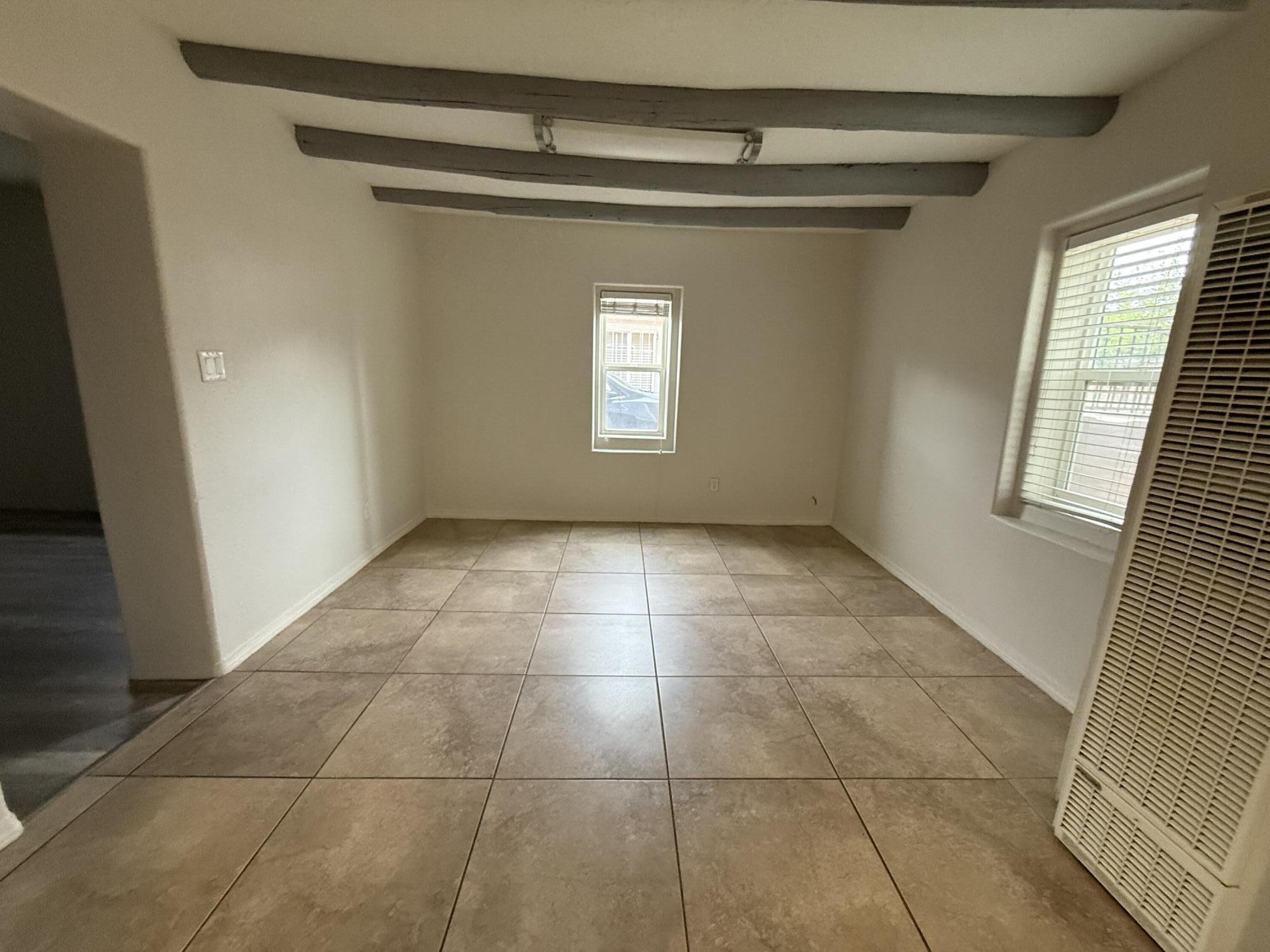 1155 Calle San Lorenzo