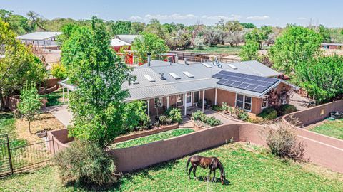 Photo of 7 WILDWOOD Lane, Peralta, NM 87042 (MLS # 1082864)