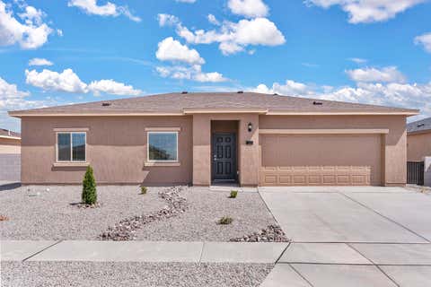 Homes For Sale - 848 Calle De Las Rosas<br/> Valencia County, Belen, NM 87002