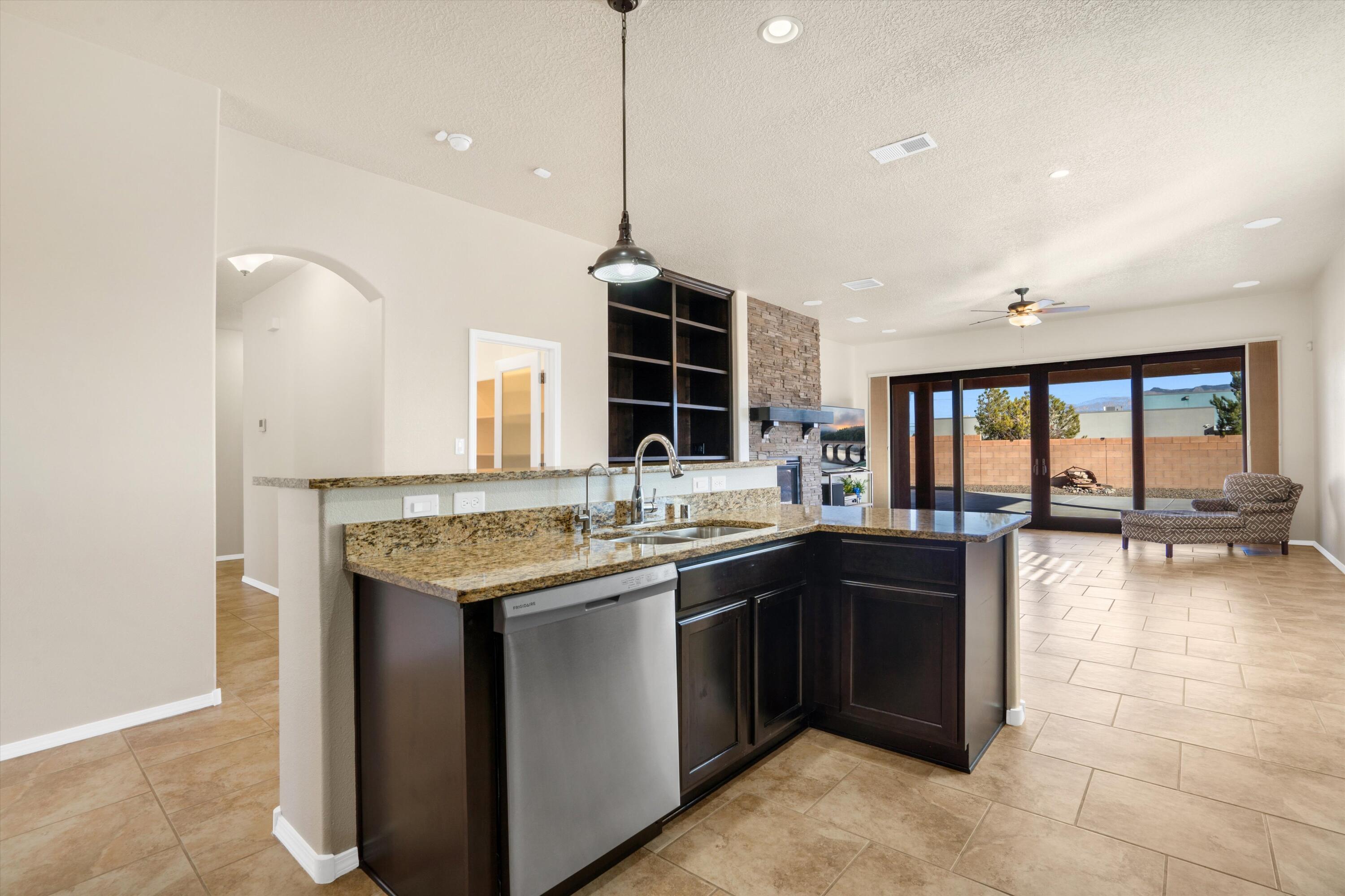 1824 Roble Drive, Rio Rancho, New Mexico image 17