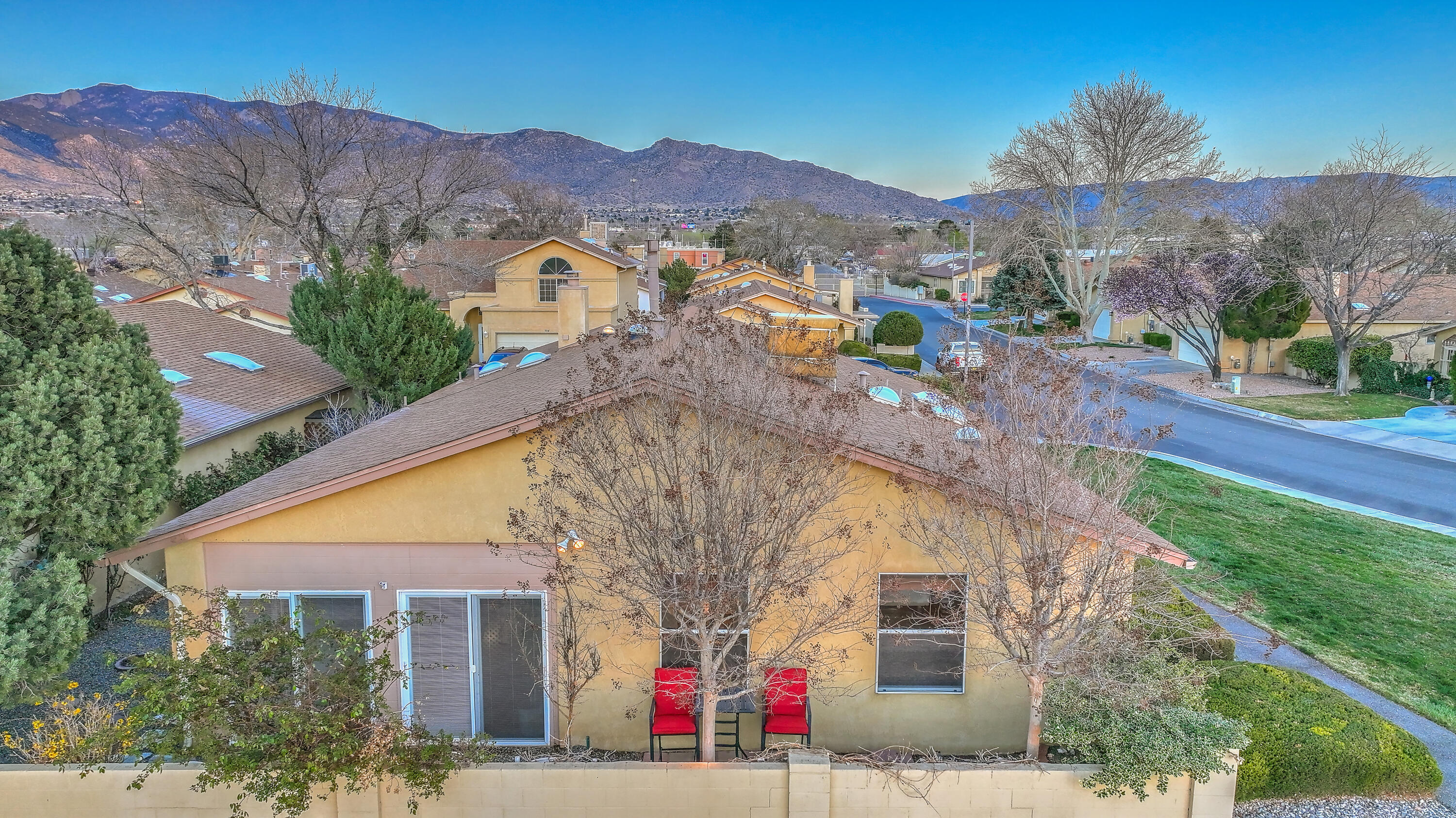 501 Swope Park Avenue NE