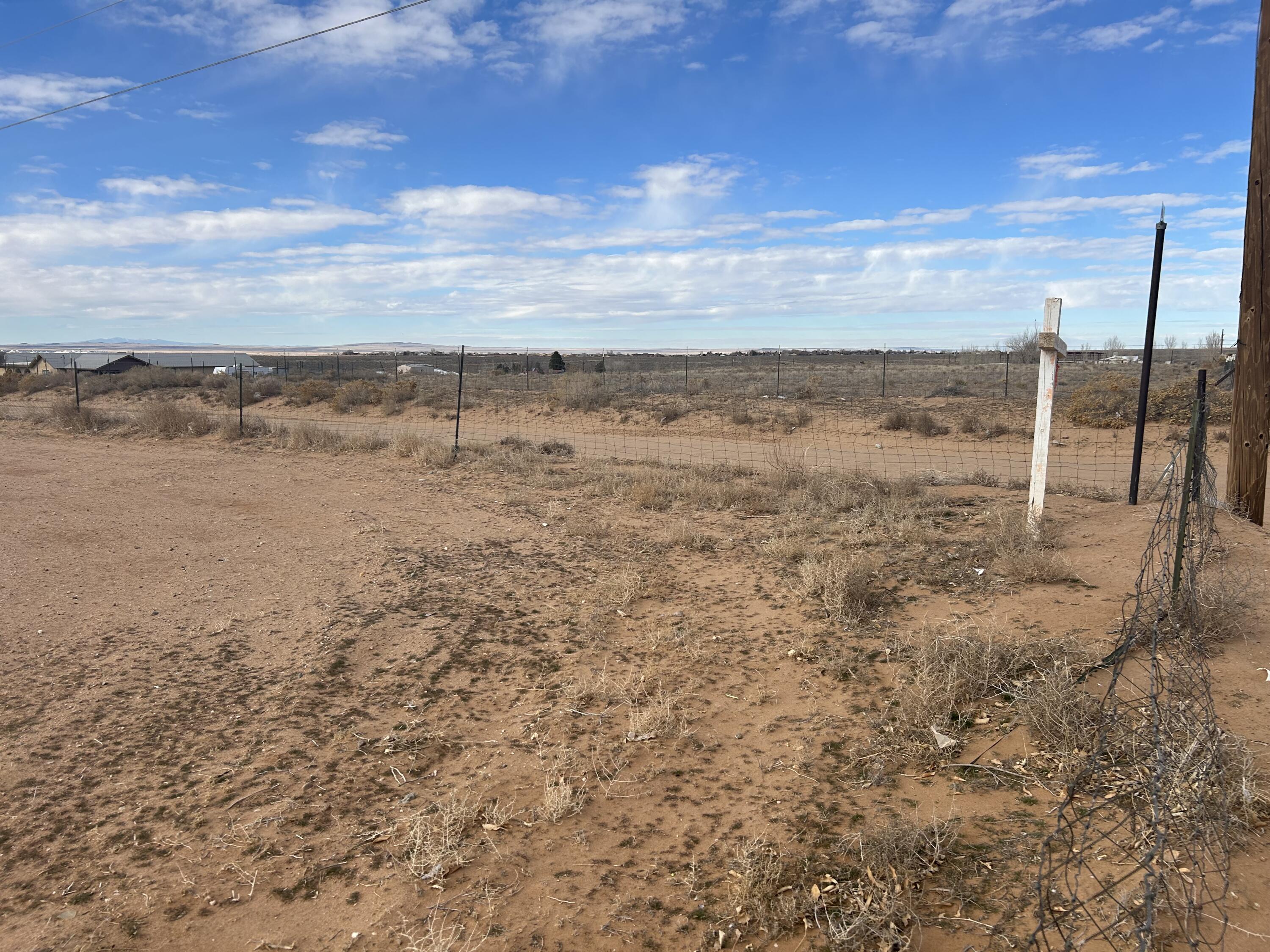 1 Dusty Rose Lane, Los Lunas, New Mexico image 2