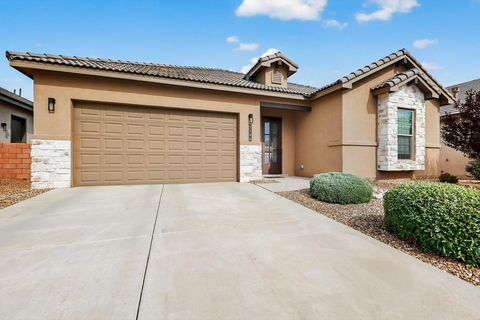 Photo of 7746 MAJESTY Court NW, Albuquerque, NM 87107 (MLS # 1089843)