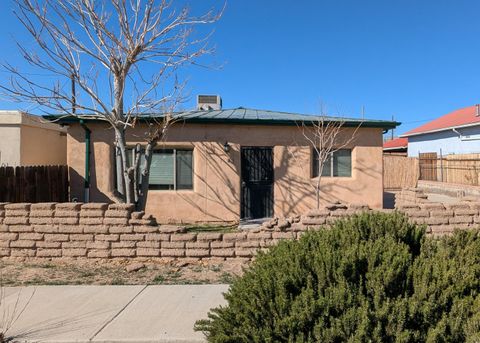1023 Arno Street NE Albuquerque NM 87102