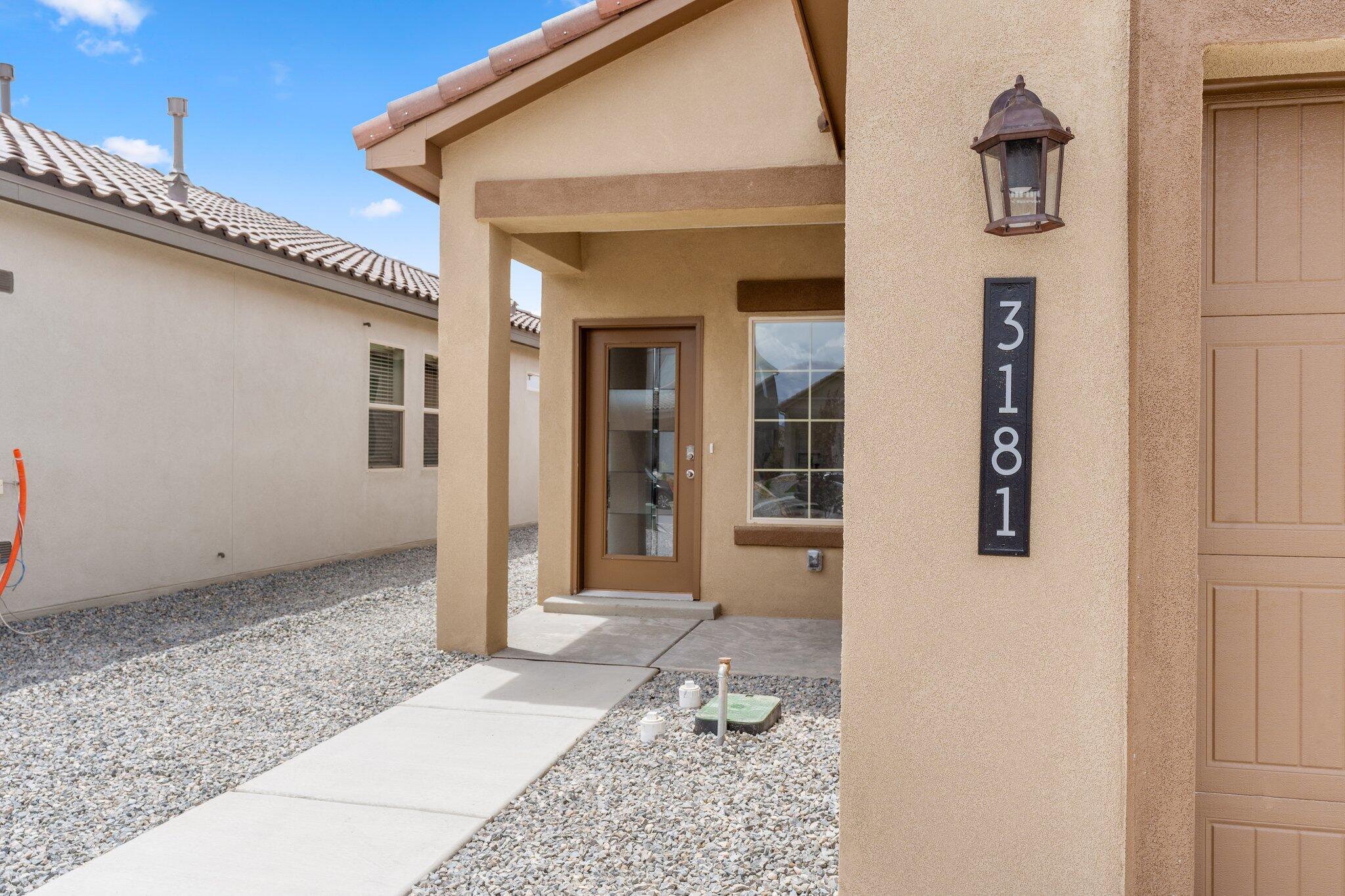 10554 Valedon Lane, Albuquerque, New Mexico image 3