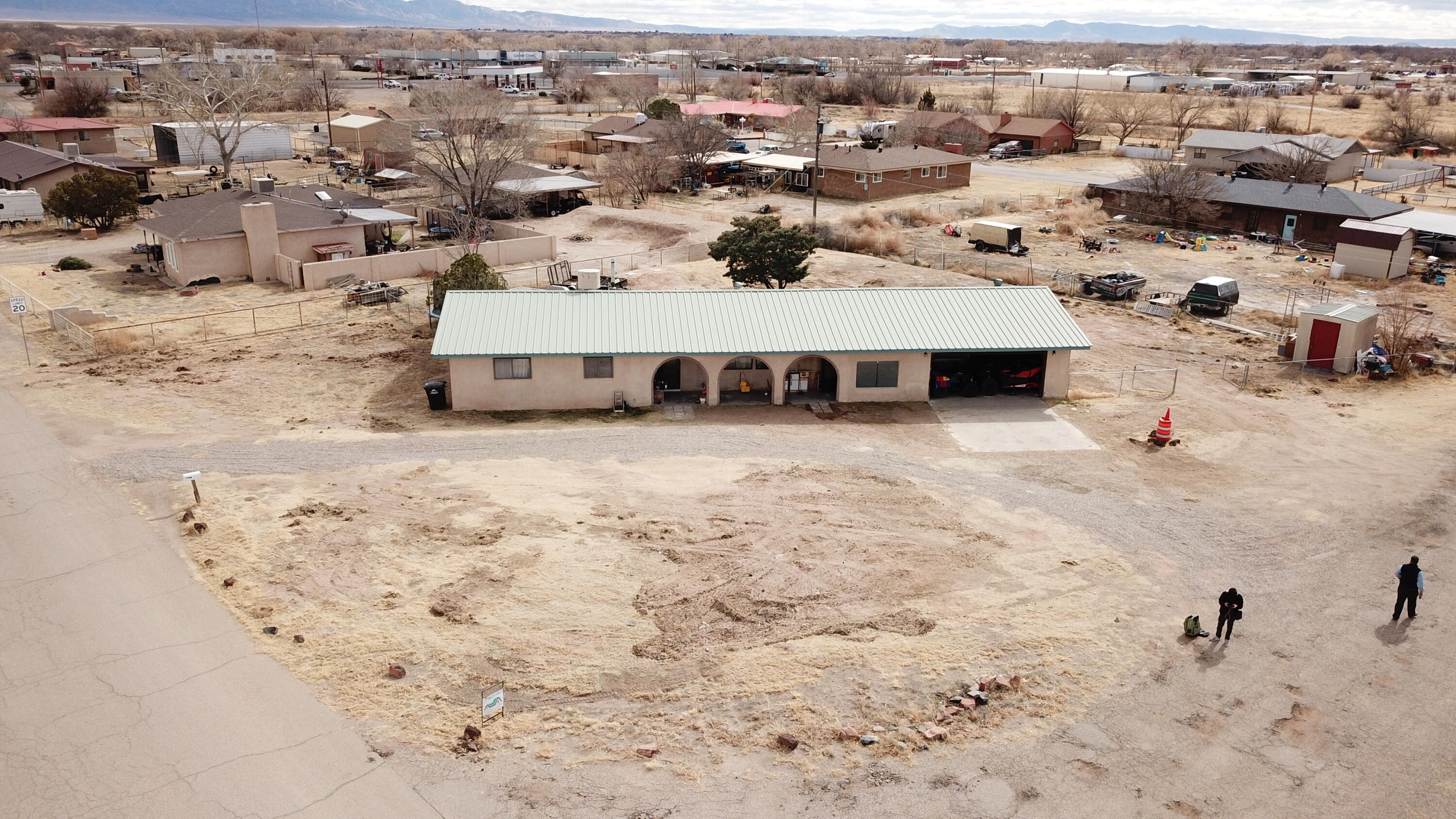 118 Edward Drive, Belen, New Mexico image 1