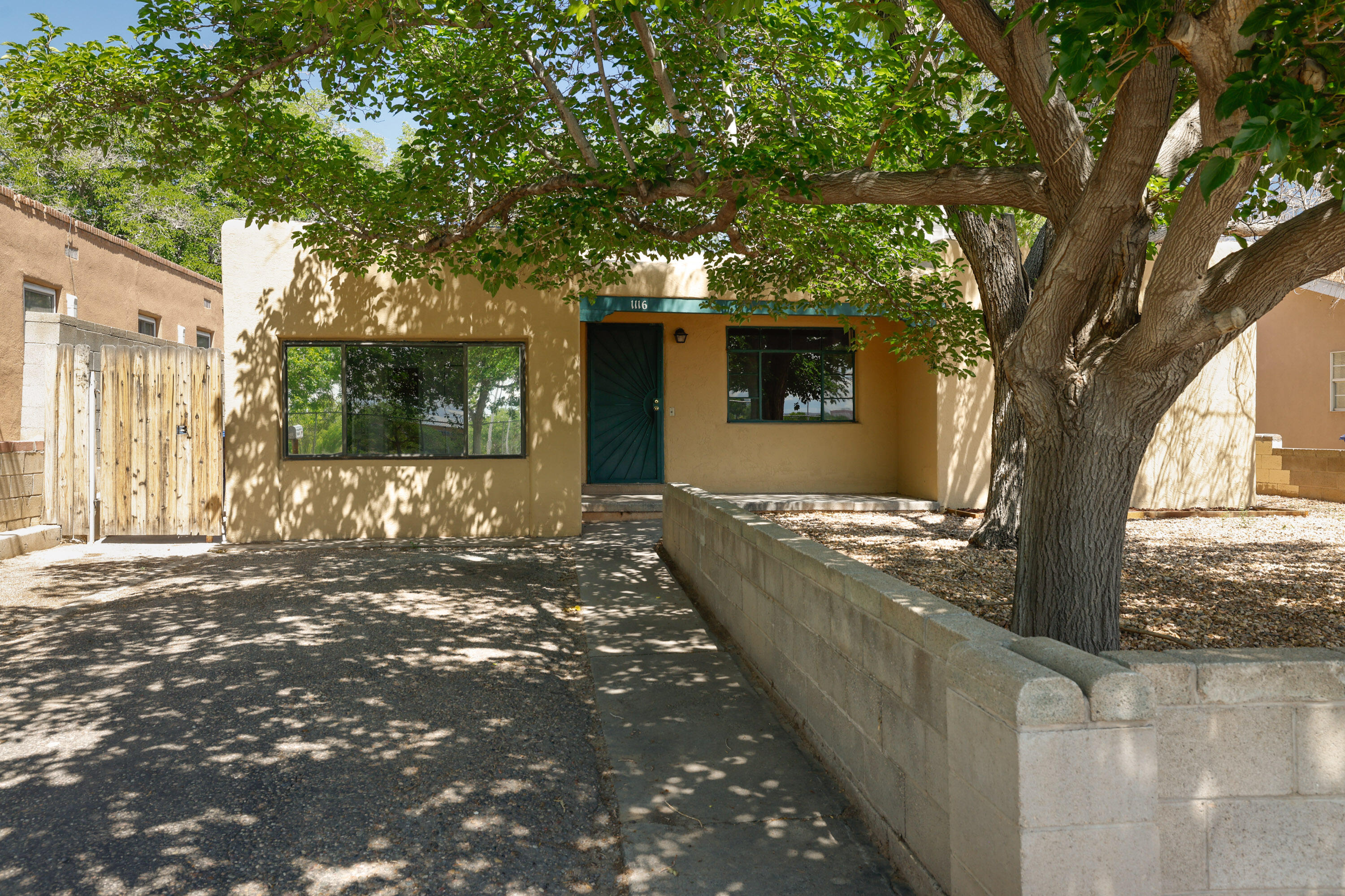 View Albuquerque, NM 87106 property