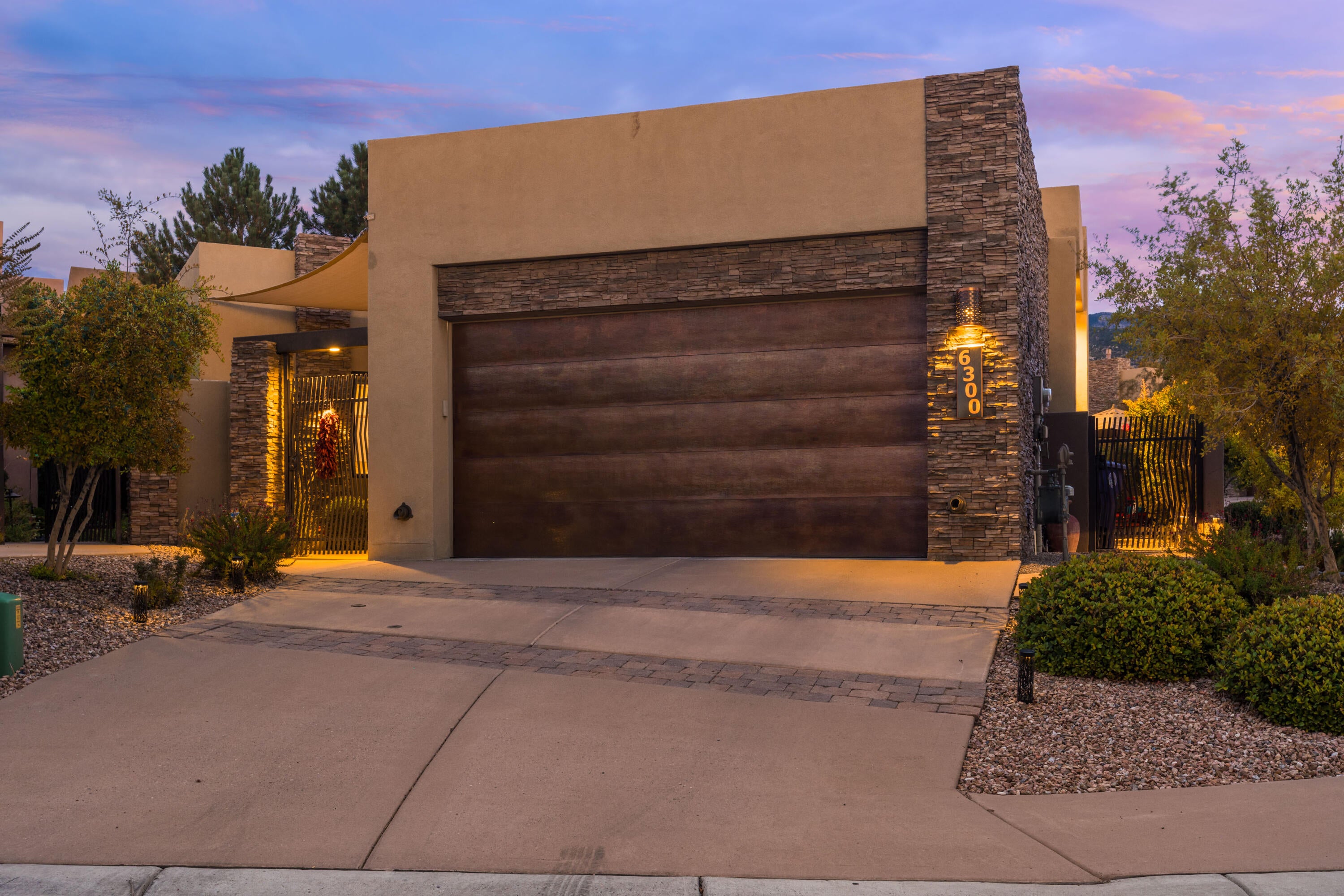 6300 Mojave Aster Way NE