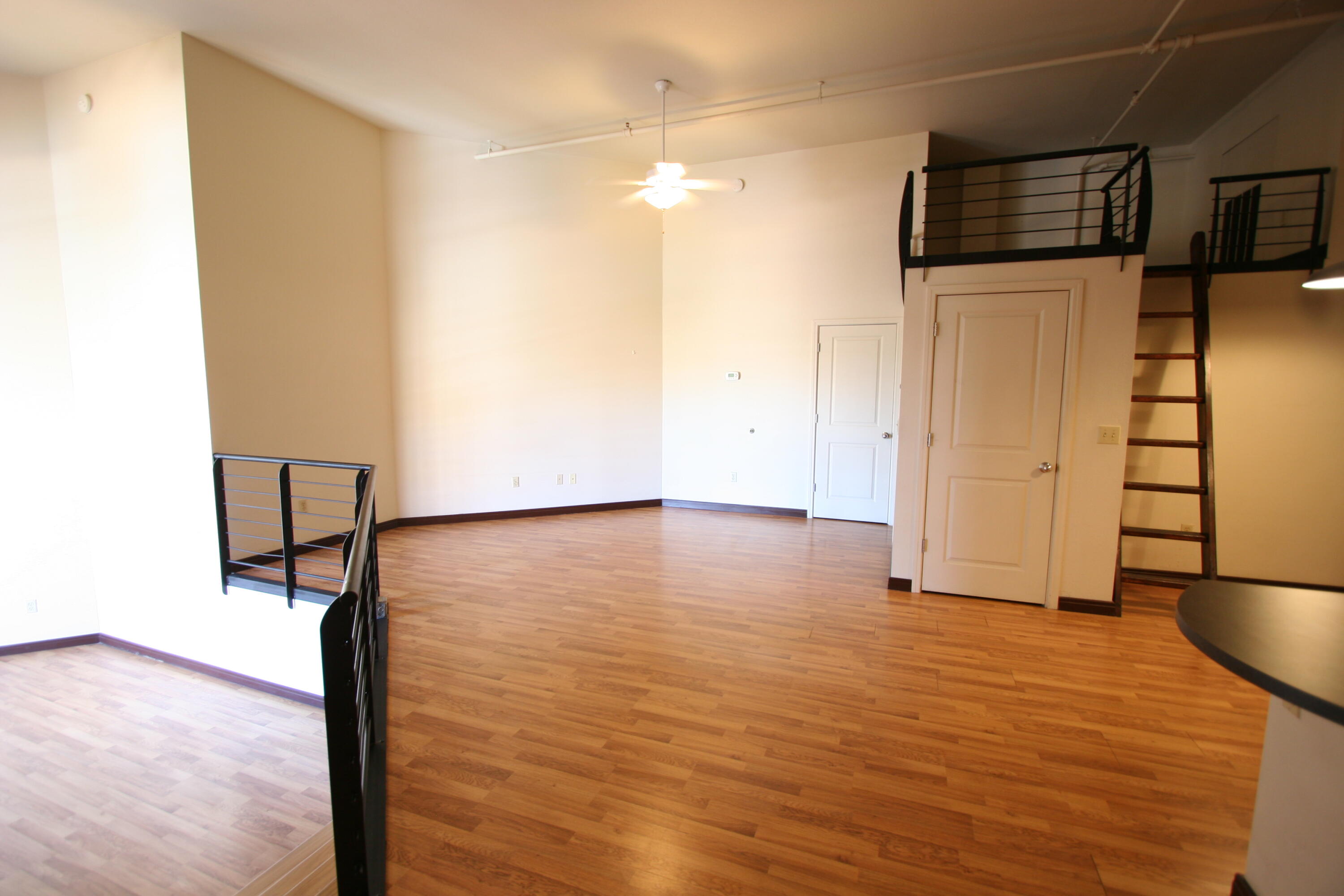 301 Central Avenue NE #309