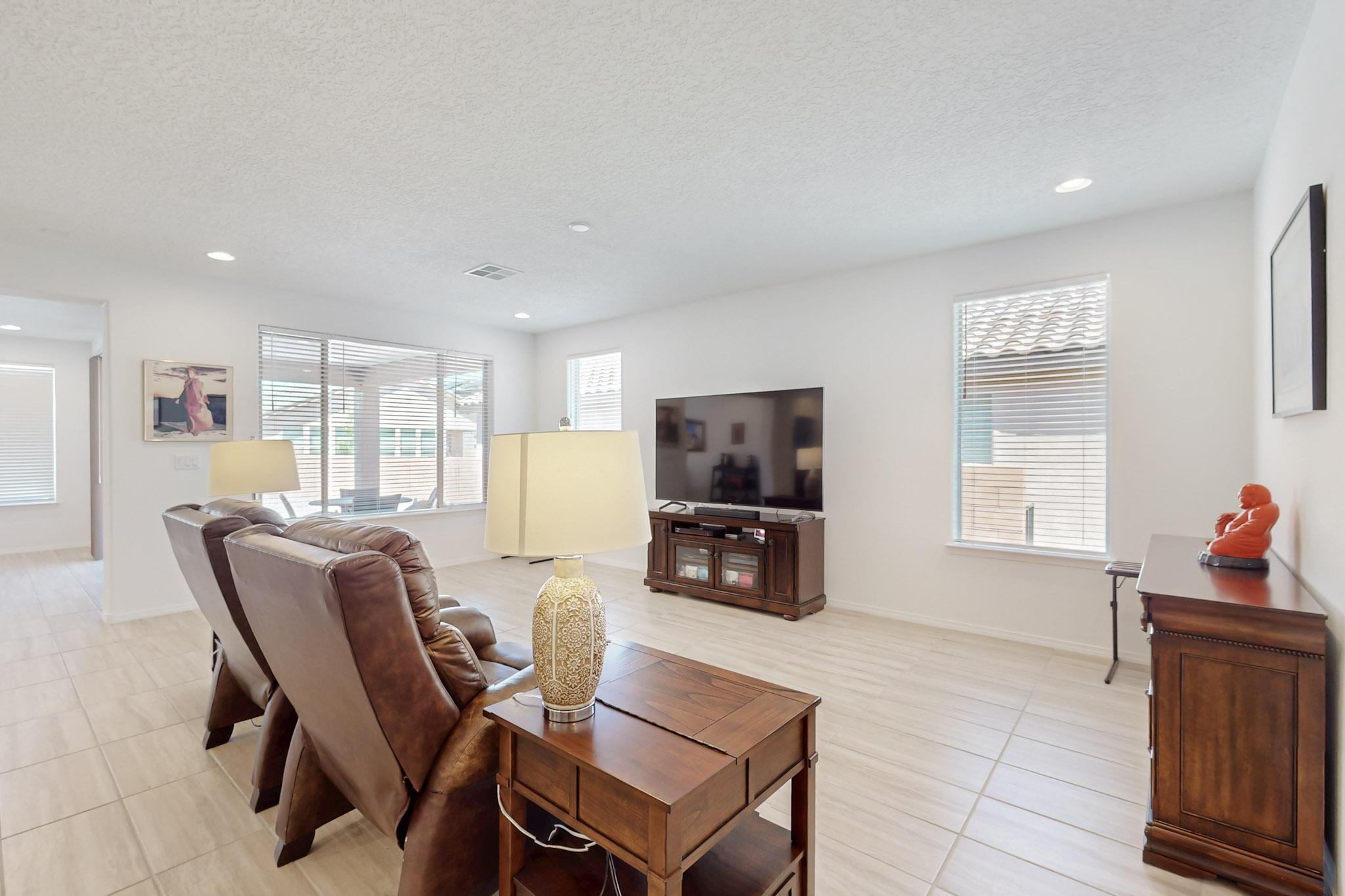 931 Zafiro Road, Rio Rancho, New Mexico image 10