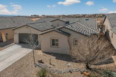 Homes For Sale - 7221 Aldan Drive<br/> Rio Rancho, NM 87144