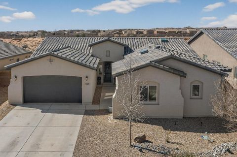 Homes For Sale - 7221 Aldan Drive<br/> Rio Rancho, NM 87144