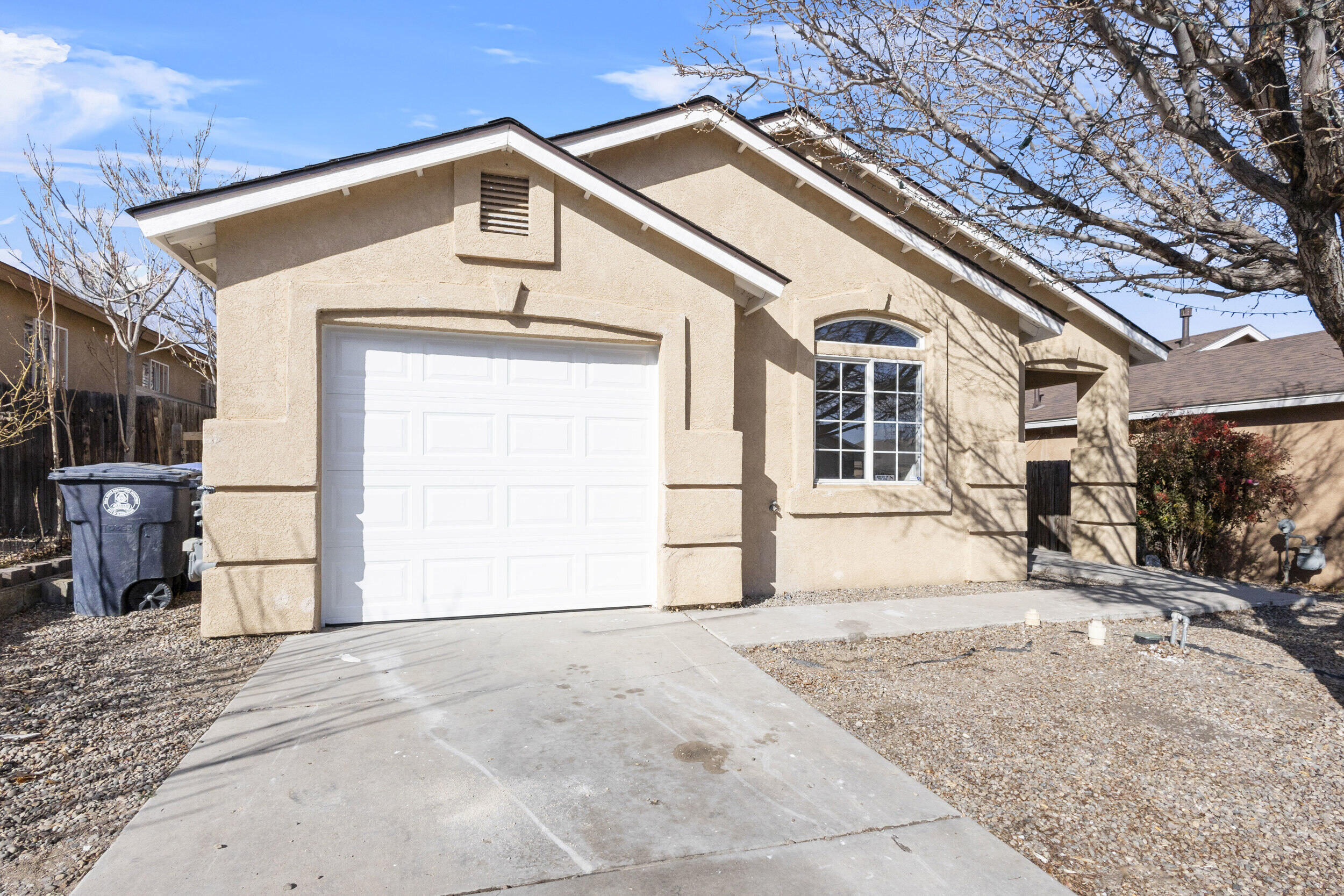 9905 Lone Mountain Avenue, Albuquerque, New Mexico image 2