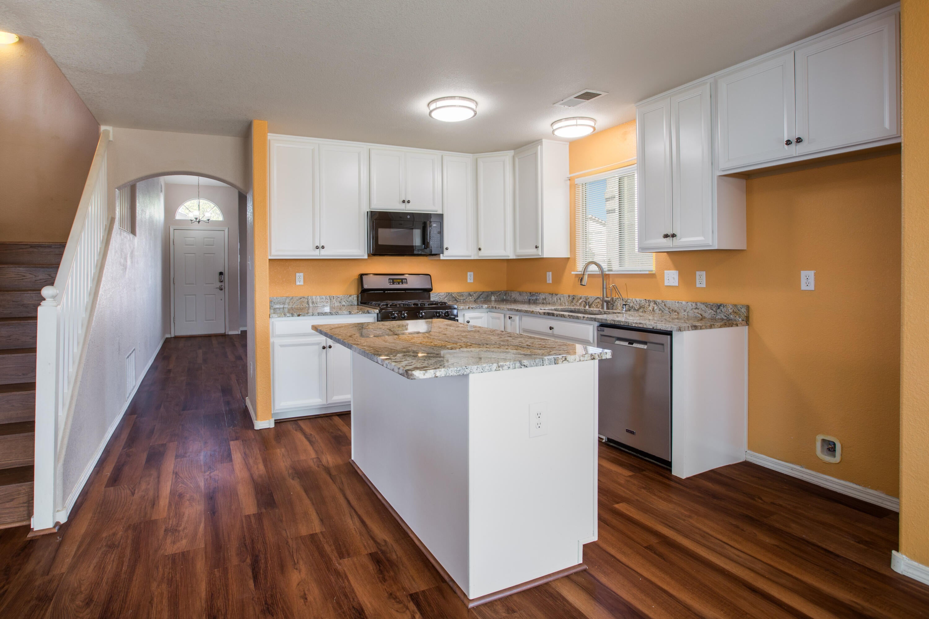 3352 Colmor Meadows Circle NE