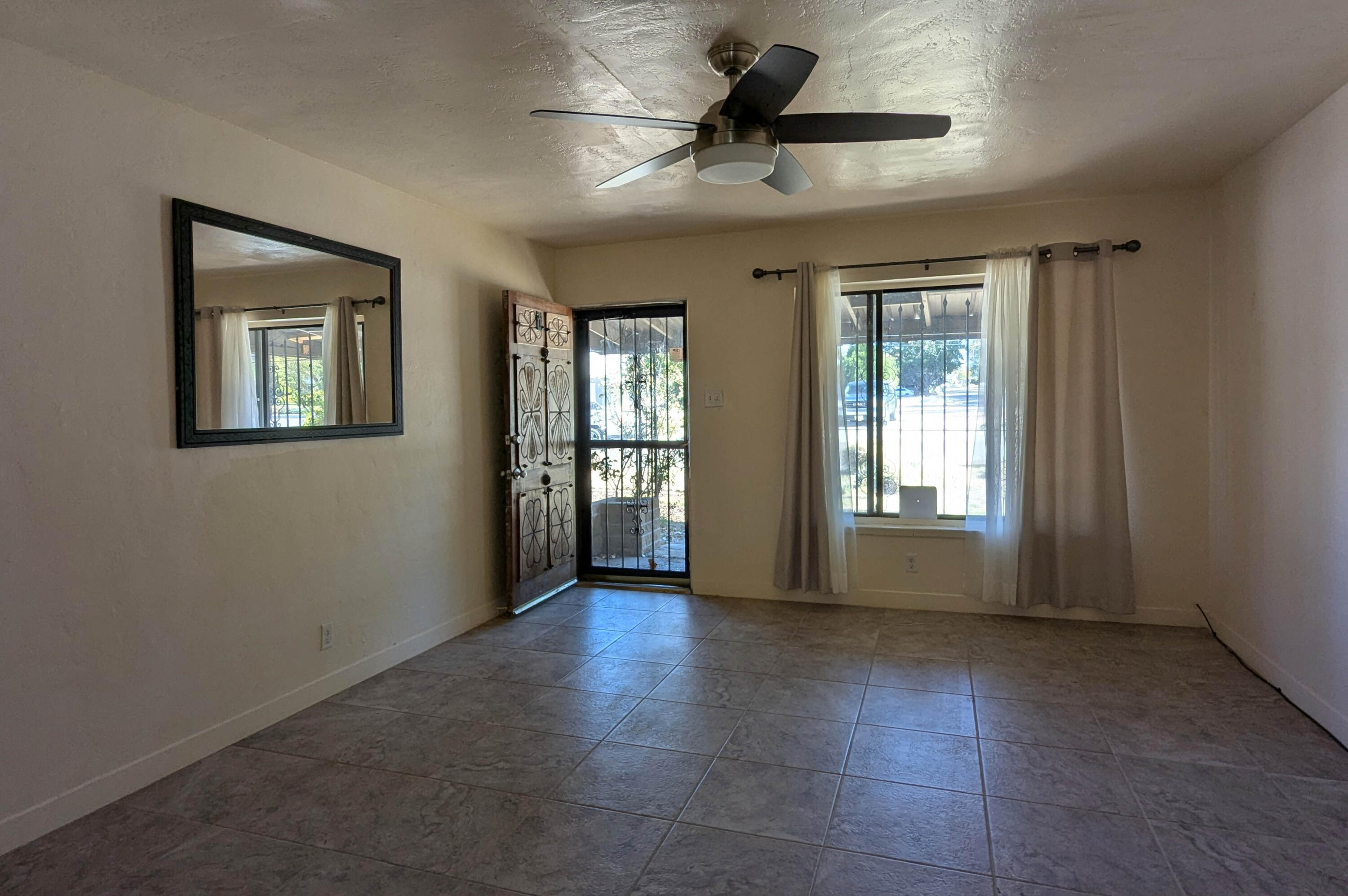 8210 Cutler Avenue, Albuquerque, New Mexico image 2