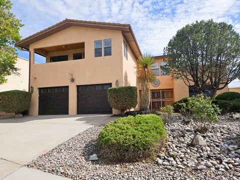 Photo of 13216 Circulo Largo NE, Albuquerque, NM 87112 (MLS # 1110667)
