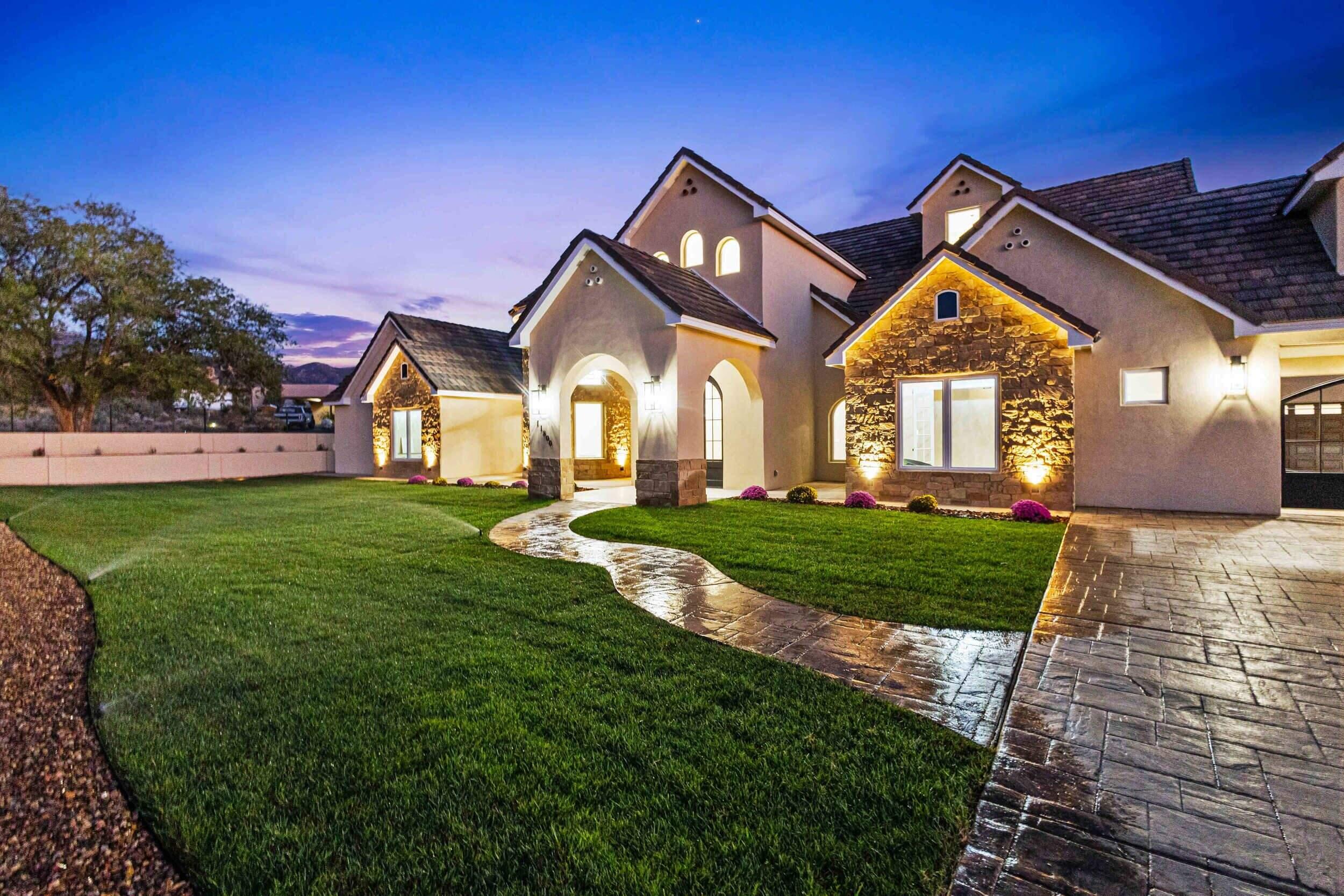 11800 ANAHEIM Avenue NE